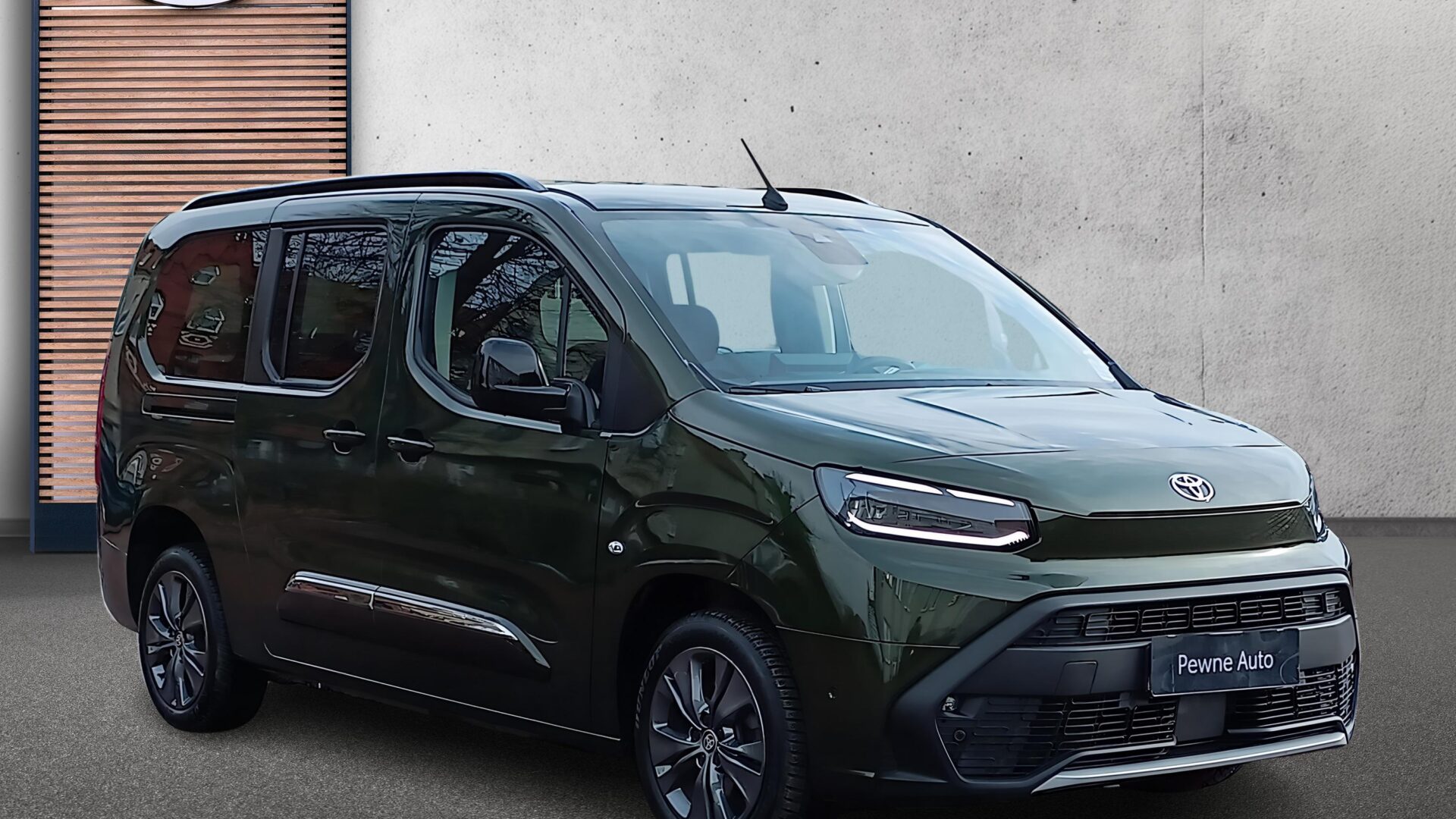 Toyota PROACE CITY VERSO - zdjęcie 8