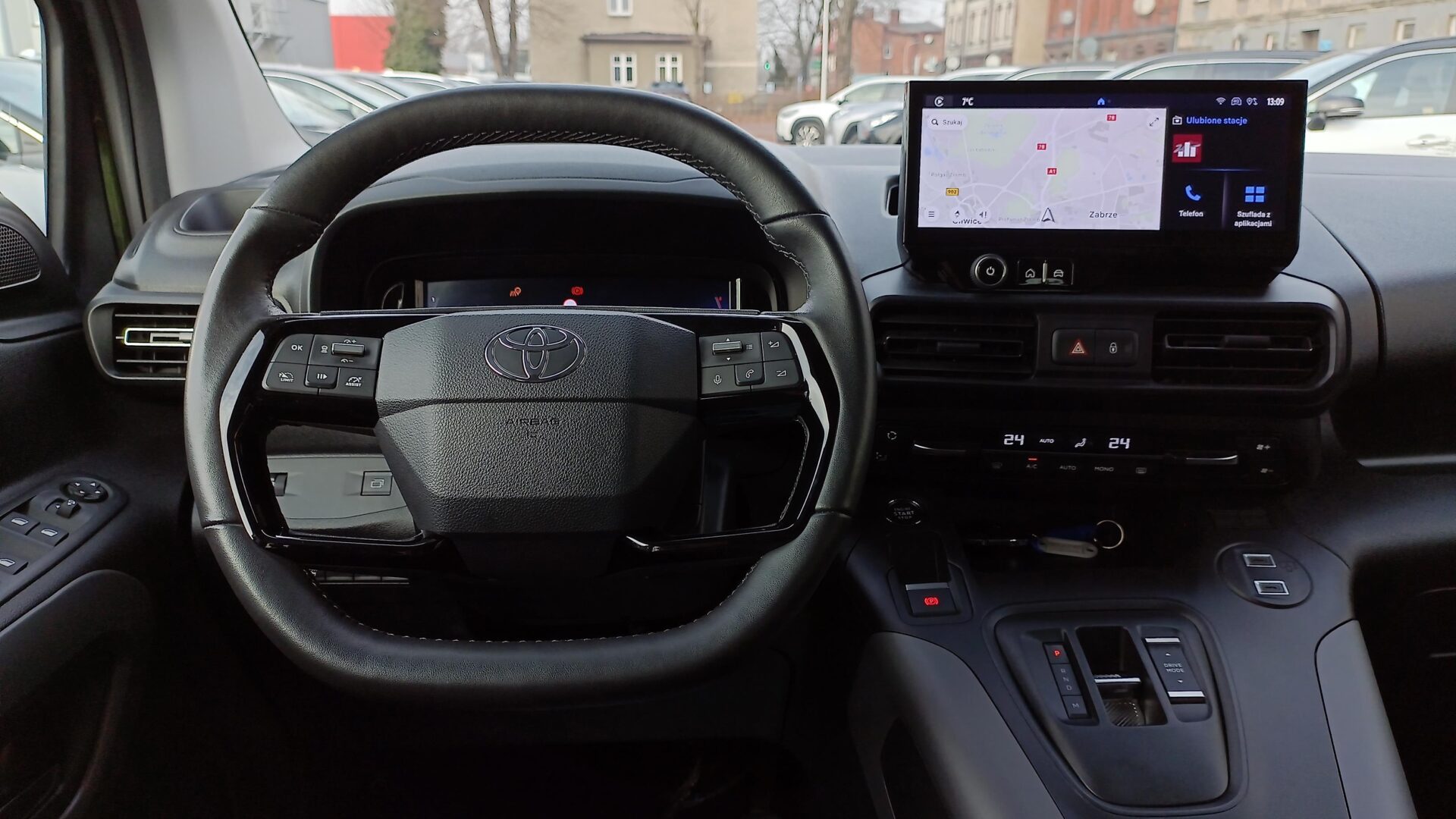 Toyota PROACE CITY VERSO - zdjęcie 15