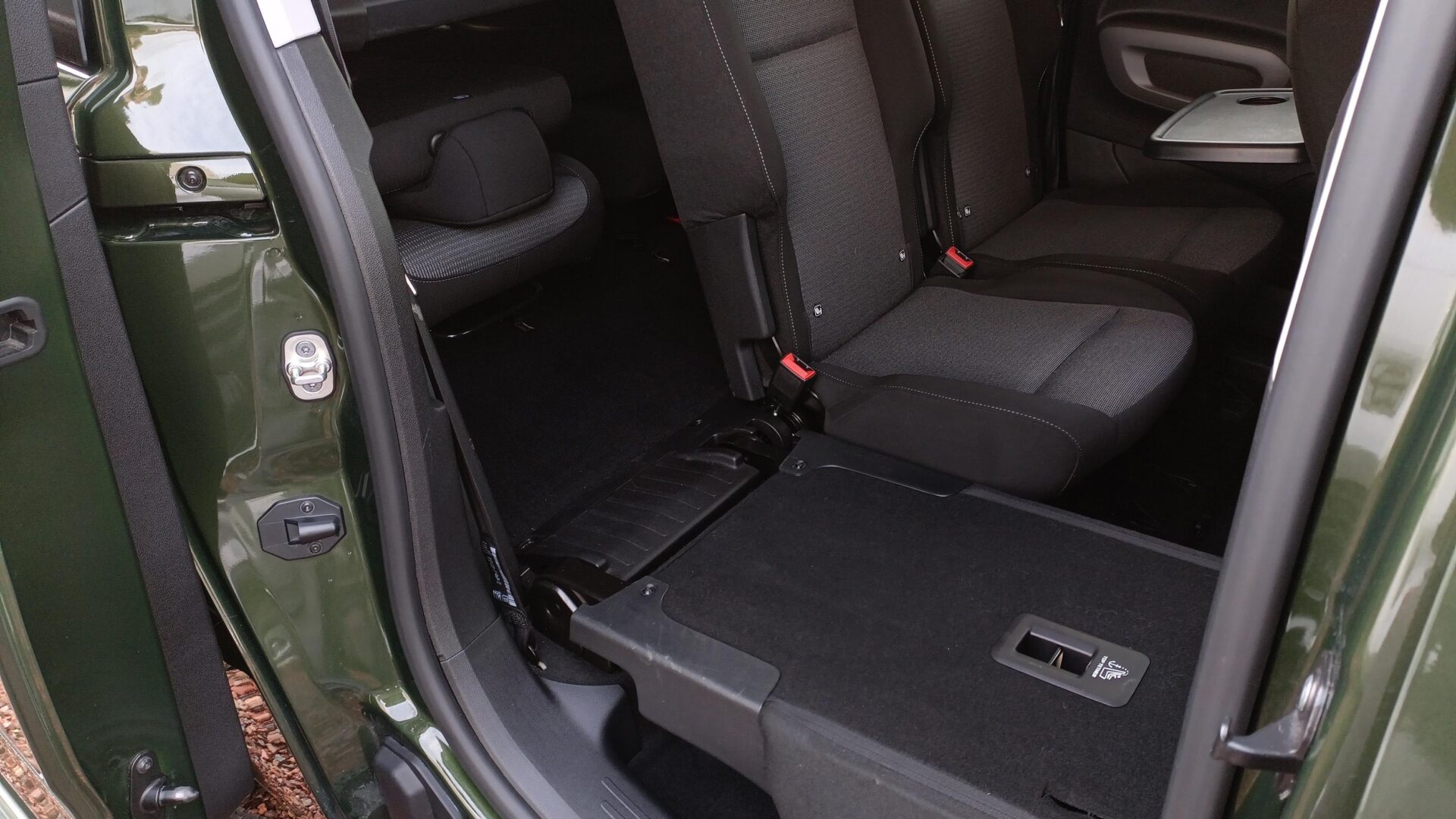 Toyota PROACE CITY VERSO - zdjęcie 13