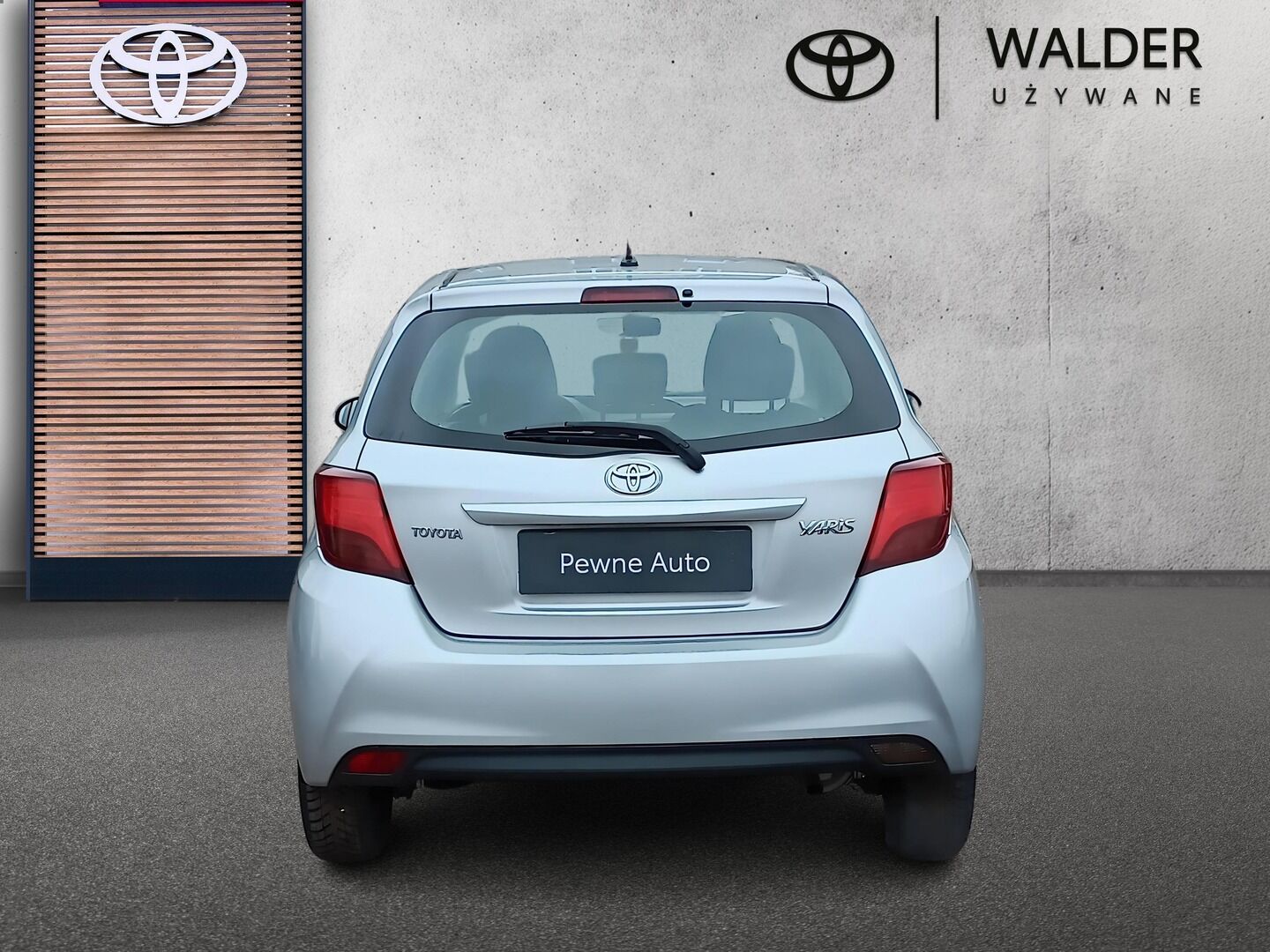 Toyota Yaris - zdjęcie 4