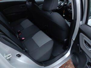 Toyota Yaris - miniatura 12