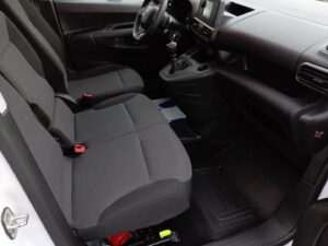 Toyota PROACE CITY - miniatura 10