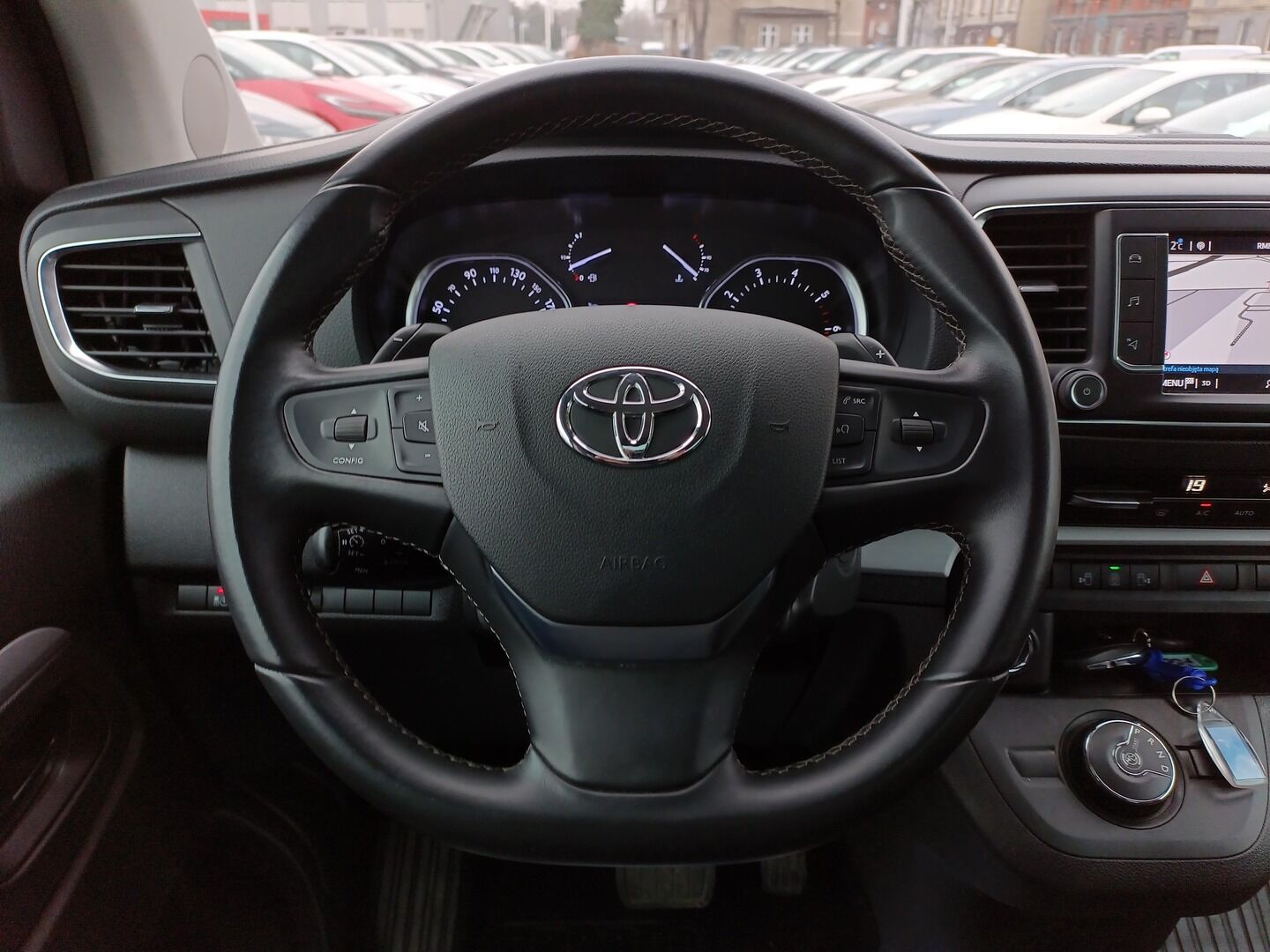 Toyota PROACE VERSO - zdjęcie 18