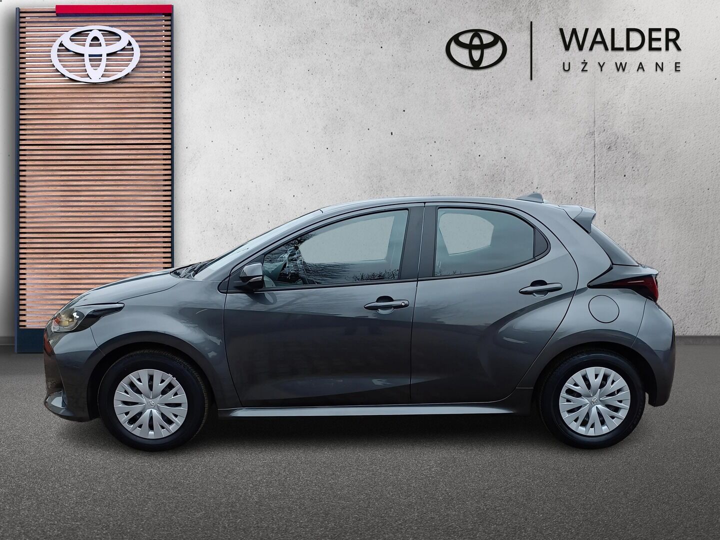 Toyota Yaris - zdjęcie 2