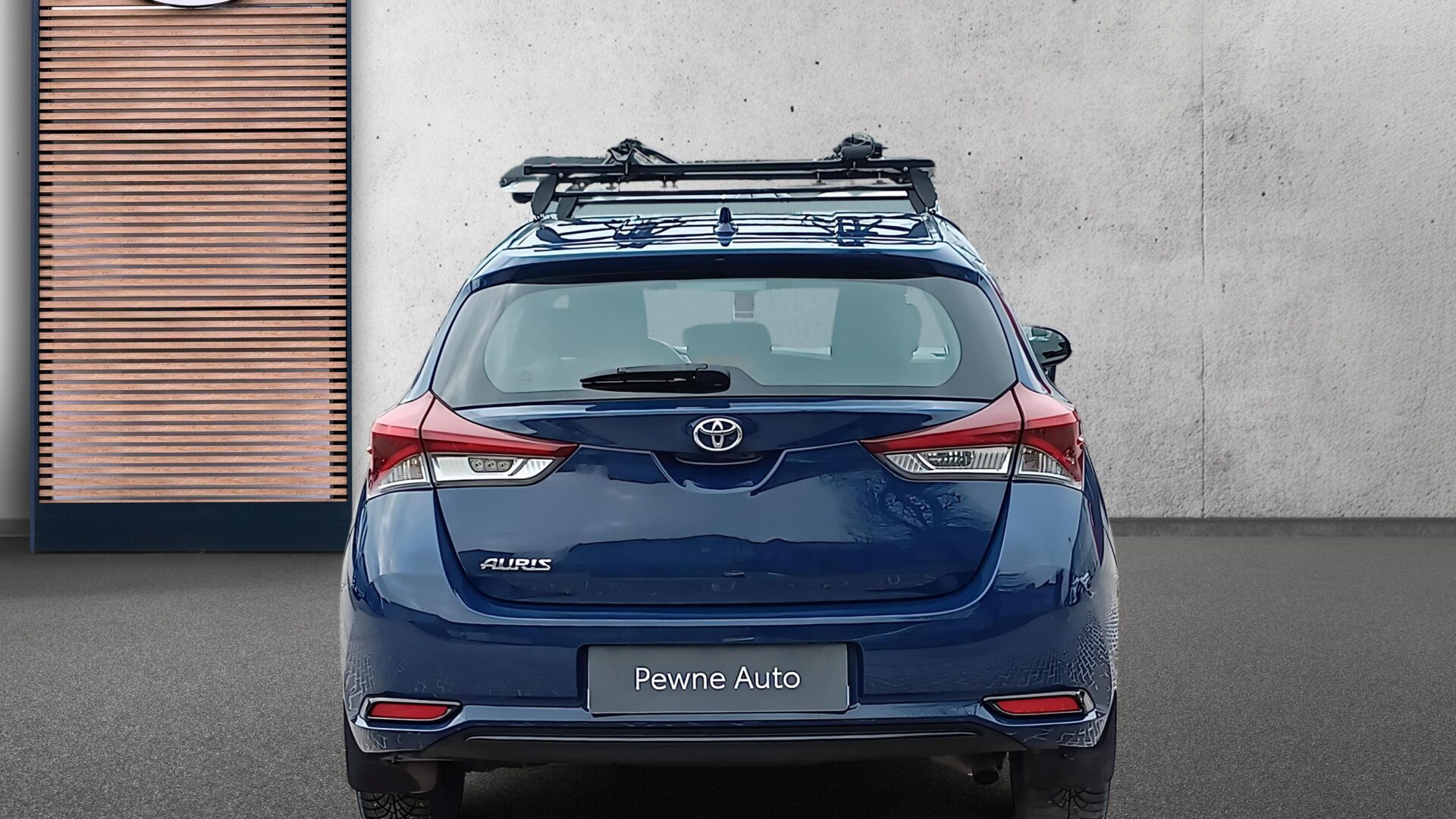 Toyota Auris - zdjęcie 7