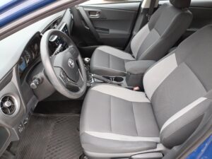 Toyota Auris - miniatura 10