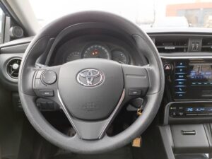 Toyota Auris - miniatura 15