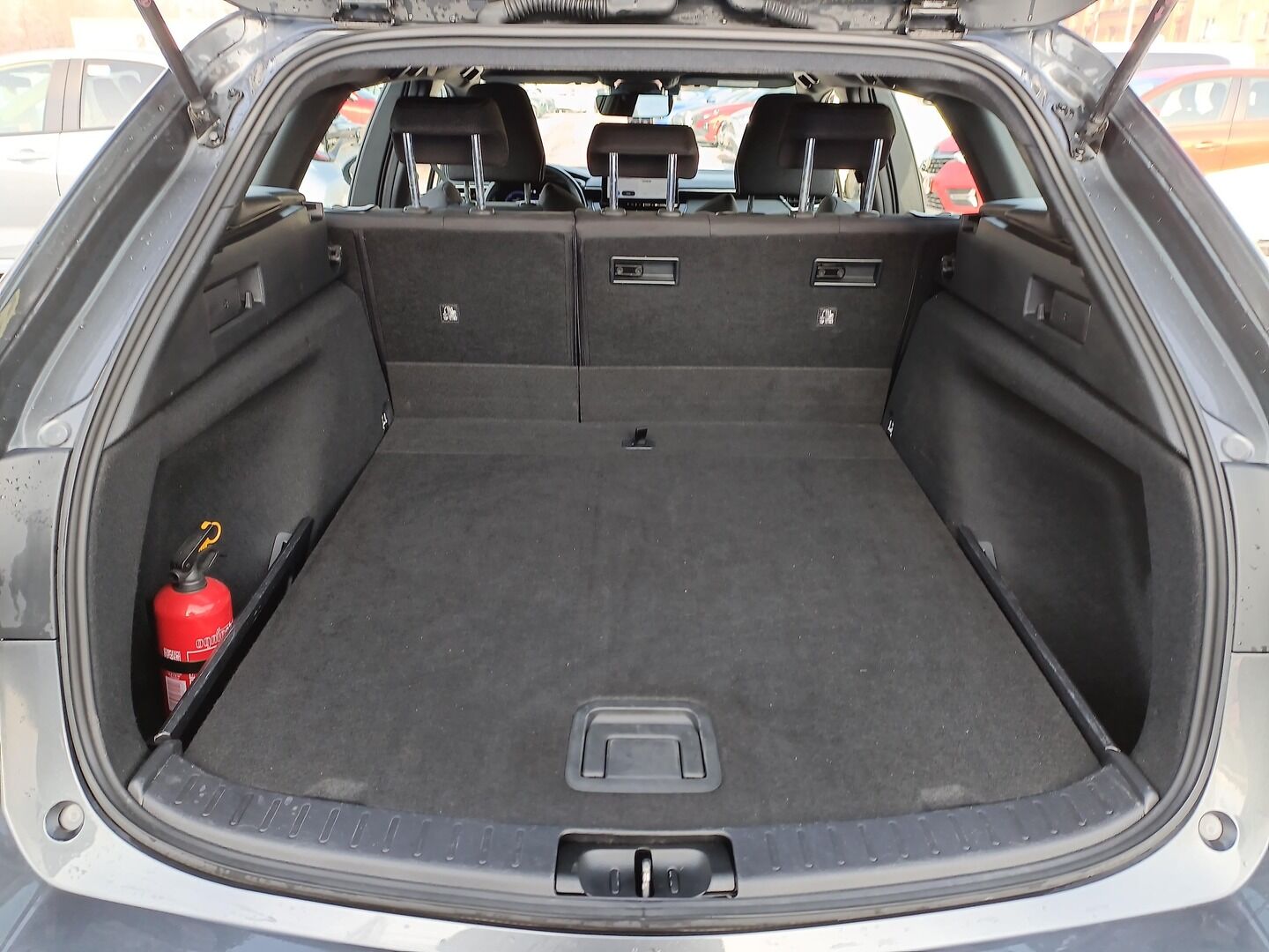 Toyota Corolla - zdjęcie 17