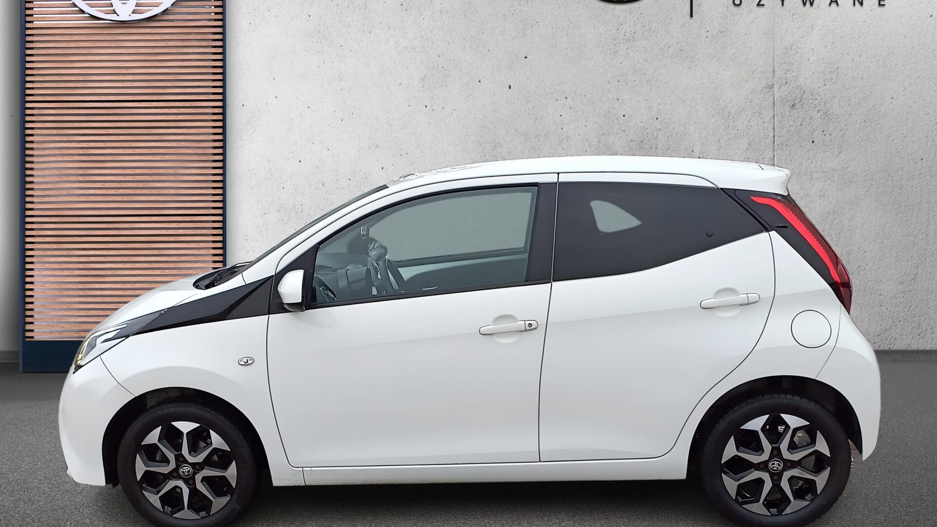 Toyota Aygo - zdjęcie 2