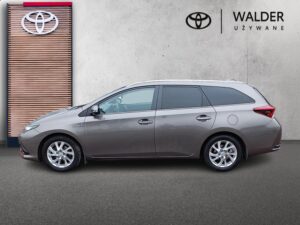 Toyota Auris - miniatura 2