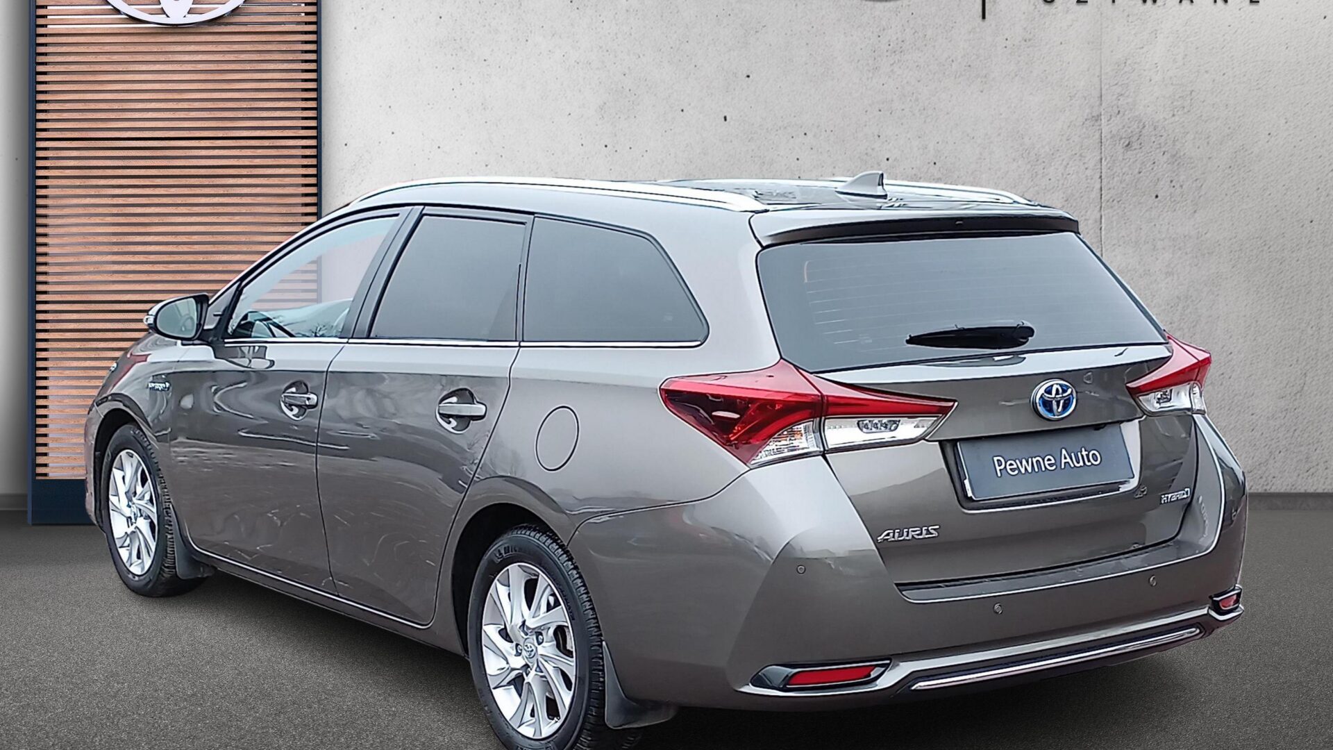 Toyota Auris - zdjęcie 3