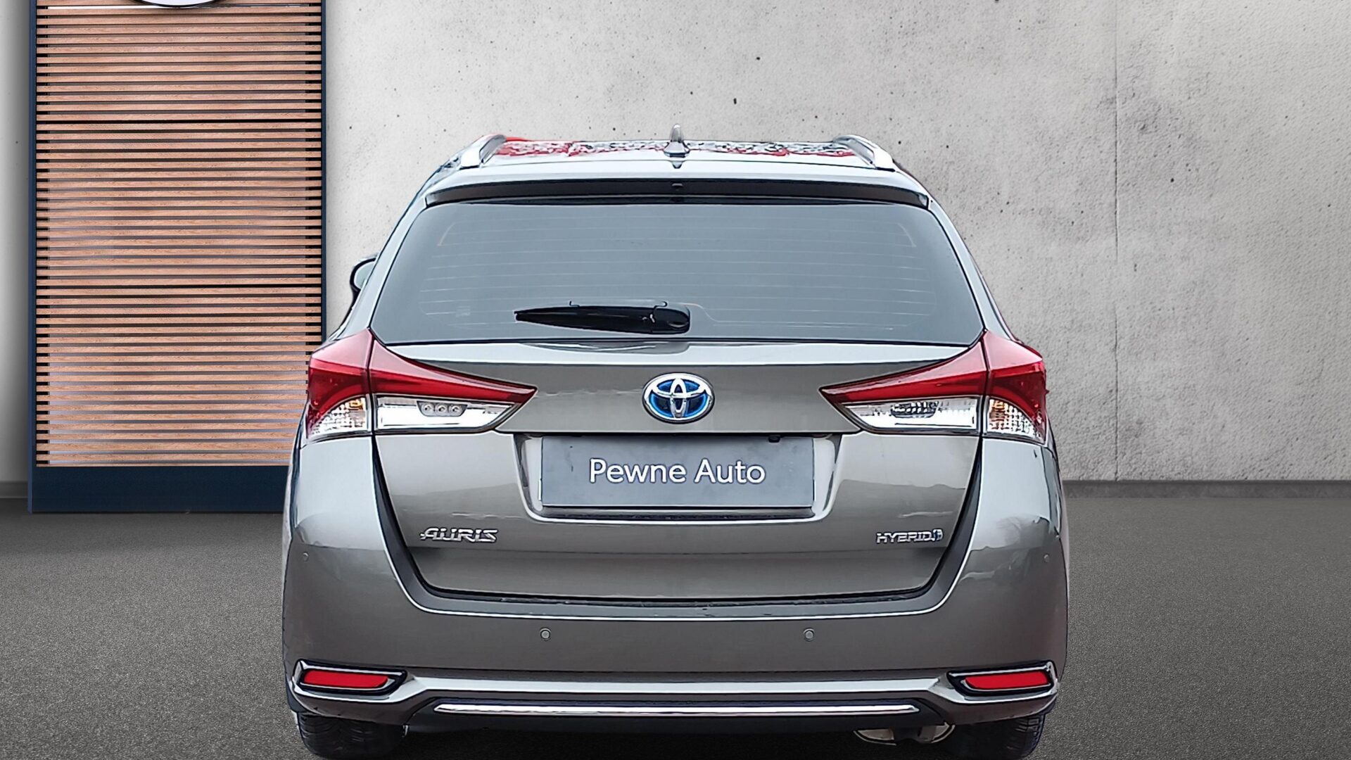 Toyota Auris - zdjęcie 4