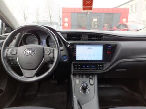Toyota Auris - miniatura 13
