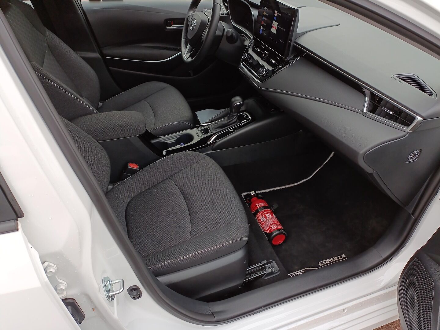 Toyota Corolla - zdjęcie 11