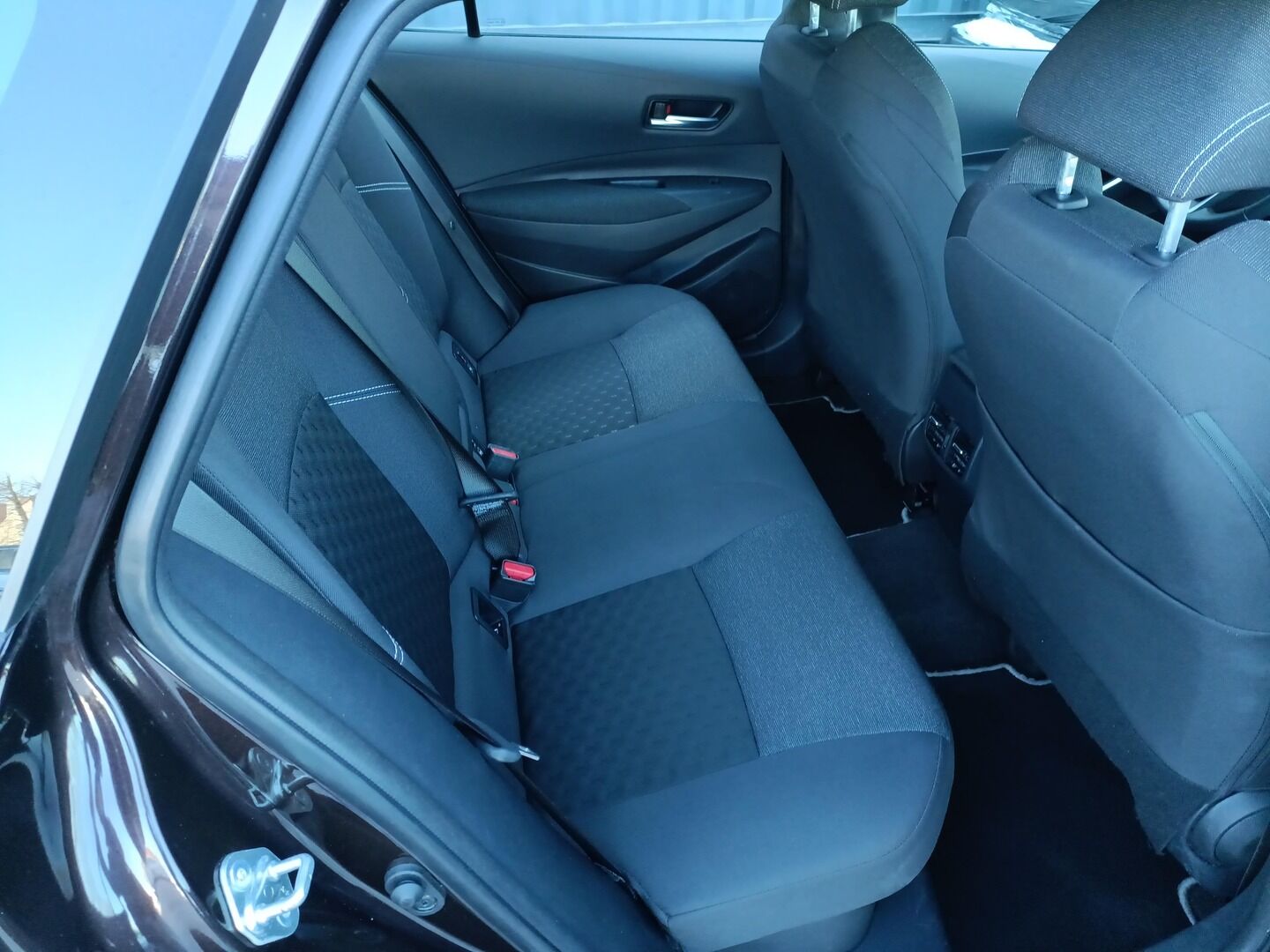 Toyota Corolla - zdjęcie 13