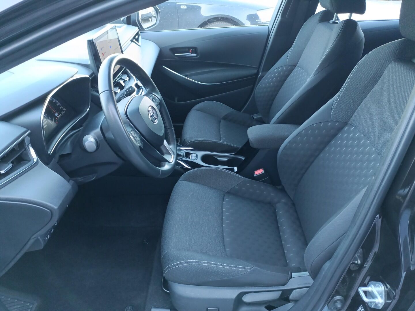 Toyota Corolla - zdjęcie 10