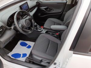 Toyota Yaris - miniatura 9