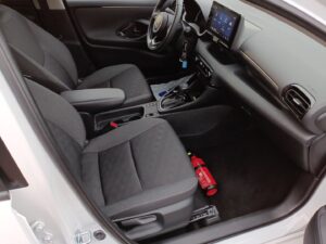 Toyota Yaris - miniatura 11