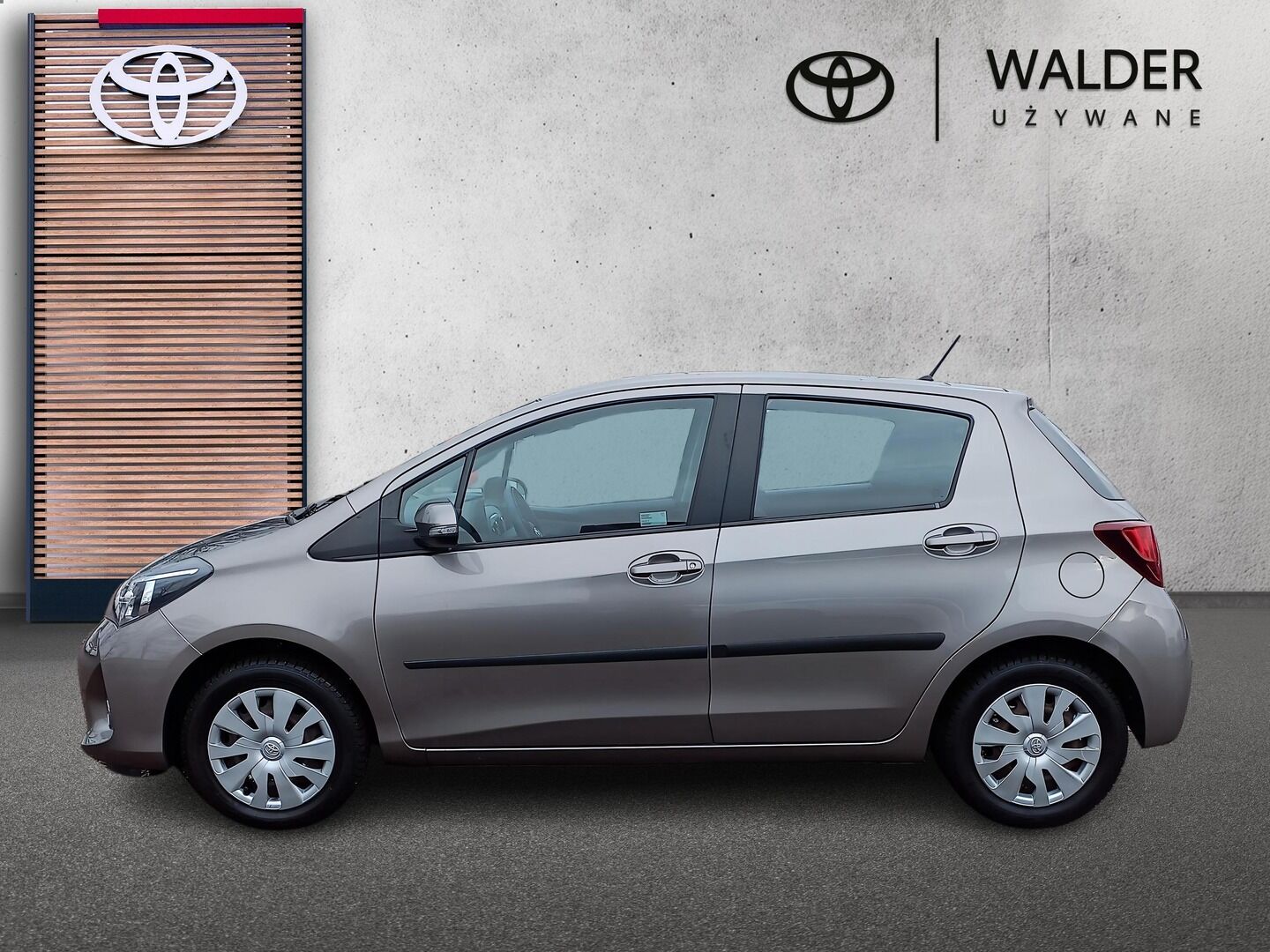 Toyota Yaris - zdjęcie 2