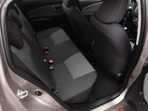 Toyota Yaris - miniatura 12