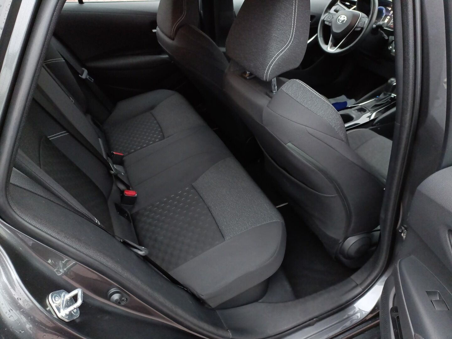 Toyota Corolla - zdjęcie 12