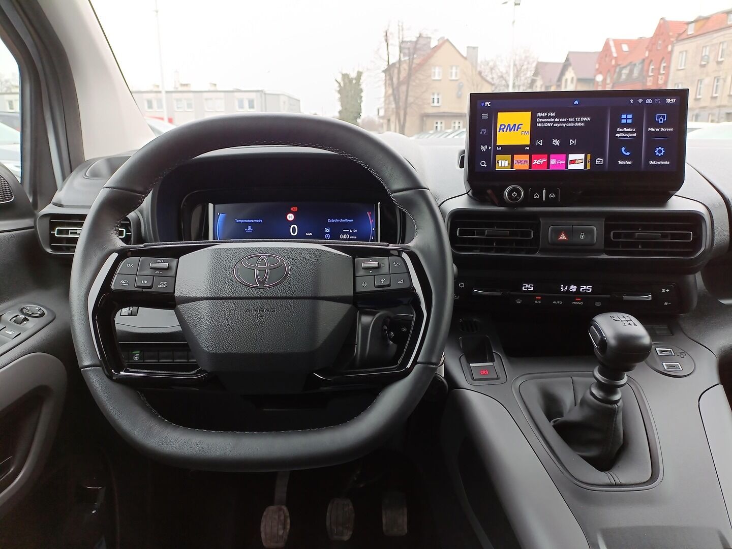 Toyota PROACE CITY VERSO - zdjęcie 14