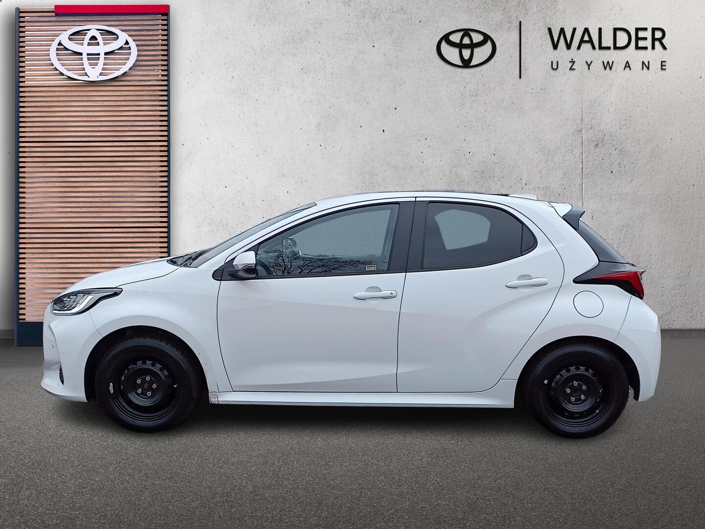 Toyota Yaris - zdjęcie 2