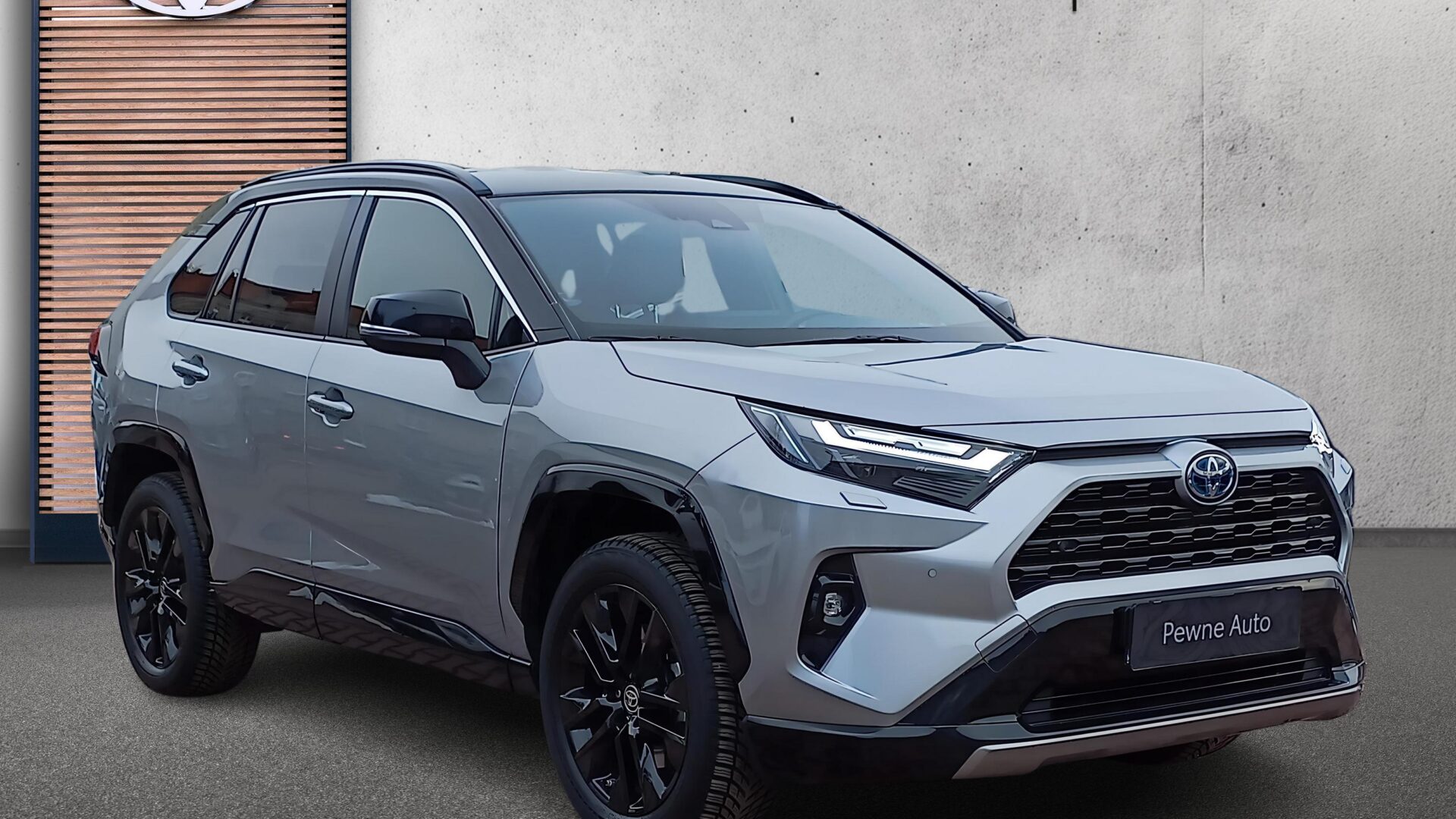 Toyota RAV4 - zdjęcie 3