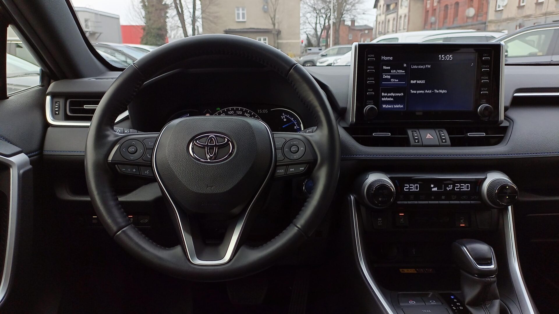 Toyota RAV4 - zdjęcie 14