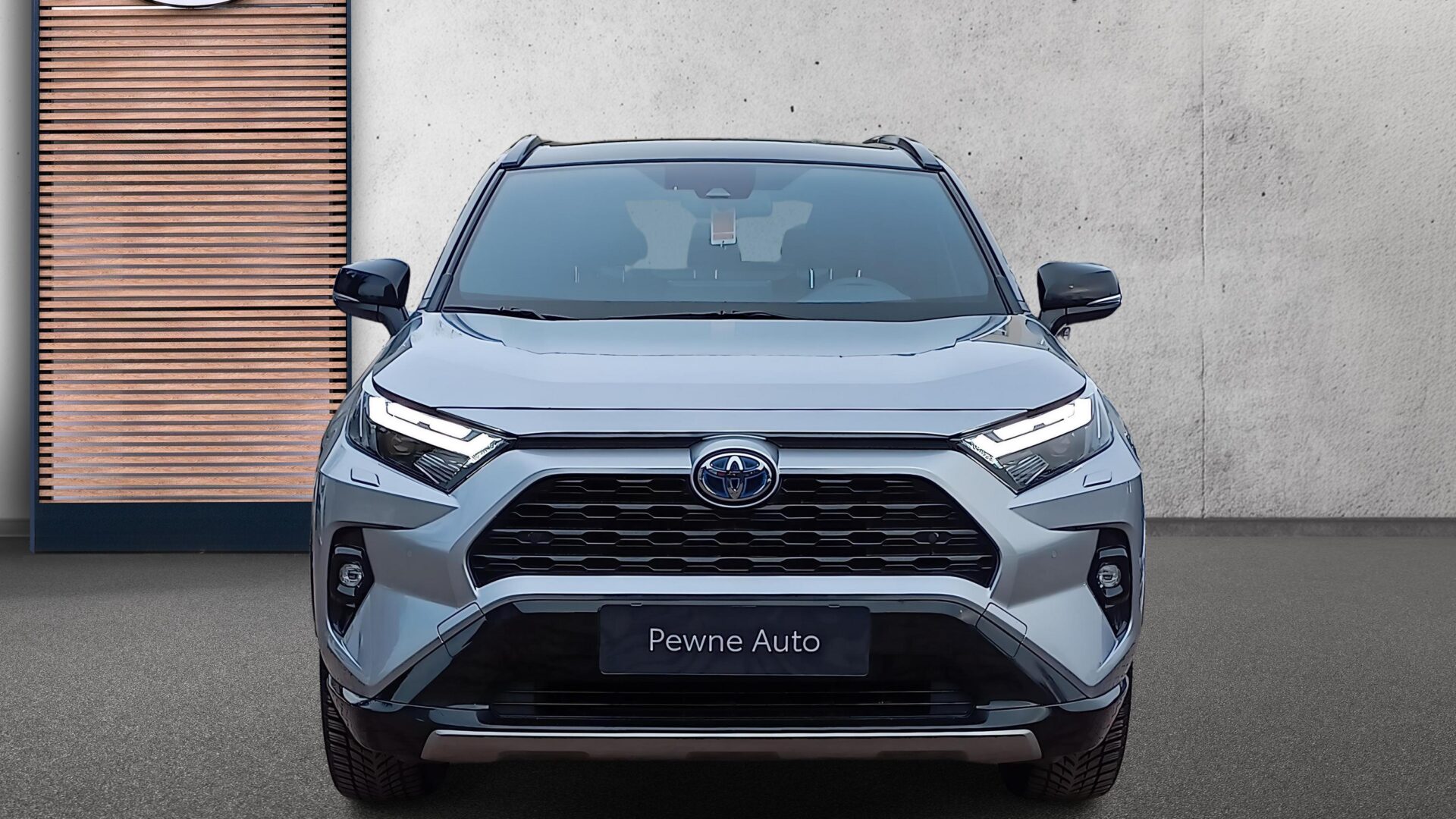 Toyota RAV4 - zdjęcie 2