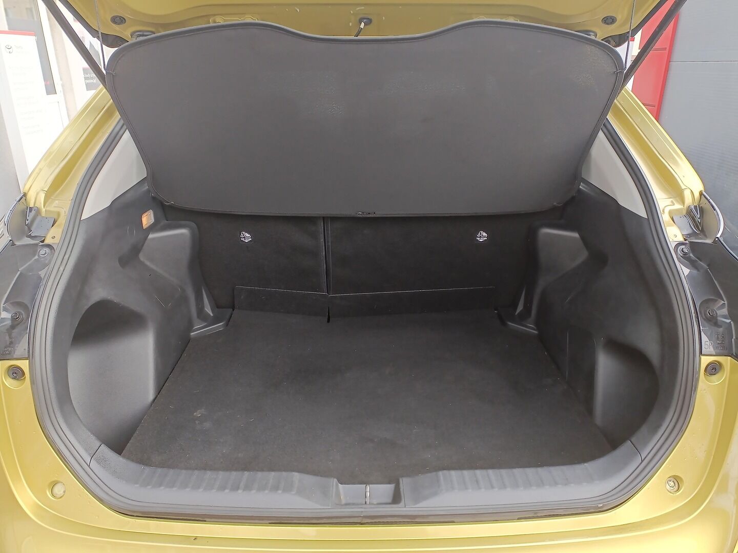 Toyota Yaris Cross - zdjęcie 18