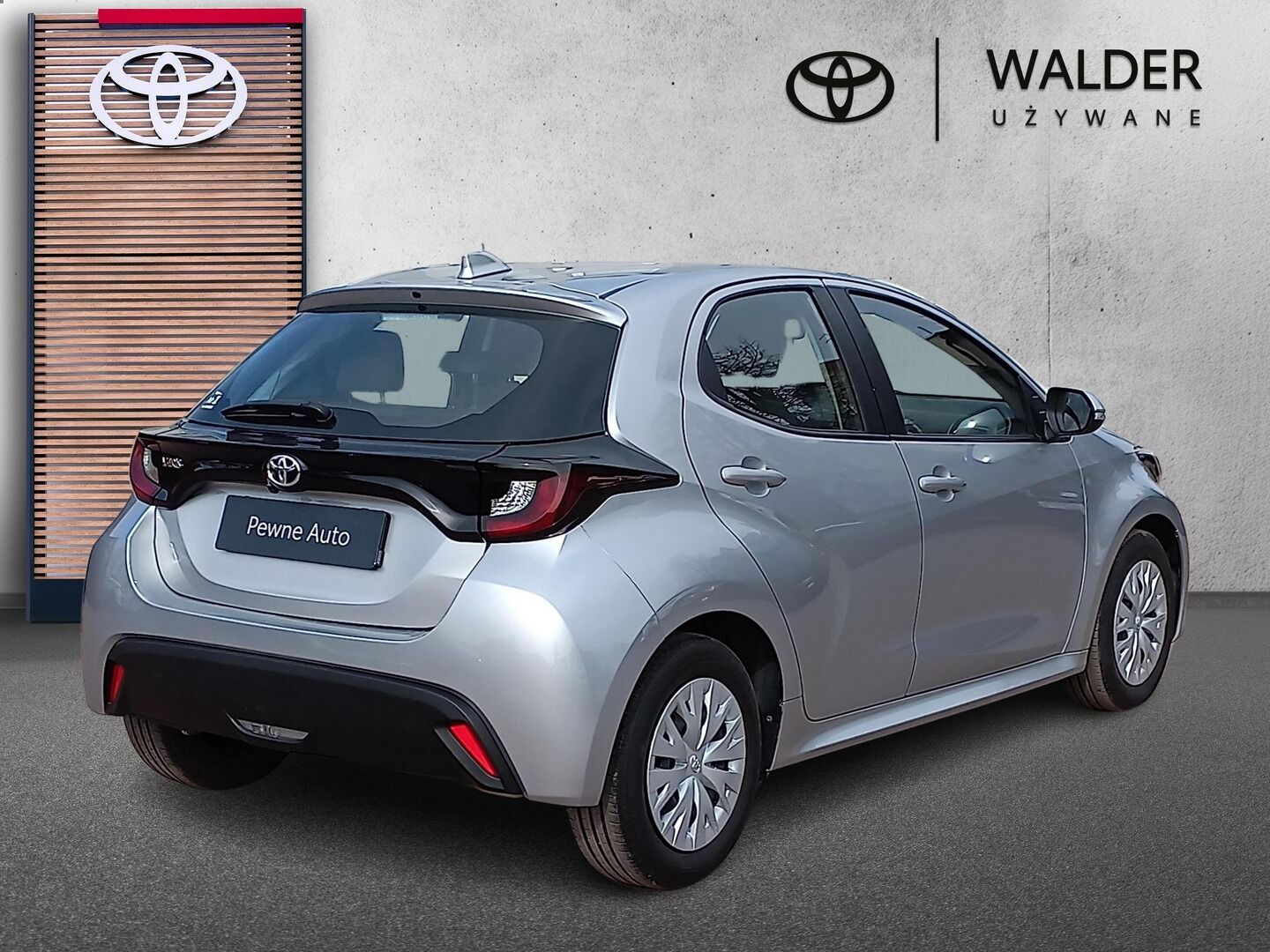 Toyota Yaris - zdjęcie 5