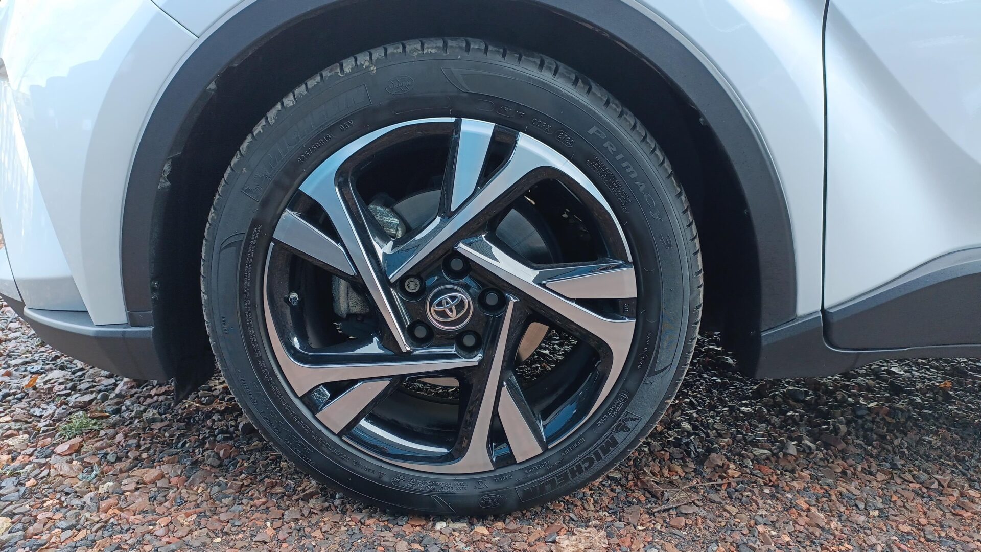 Toyota C-HR - zdjęcie 19