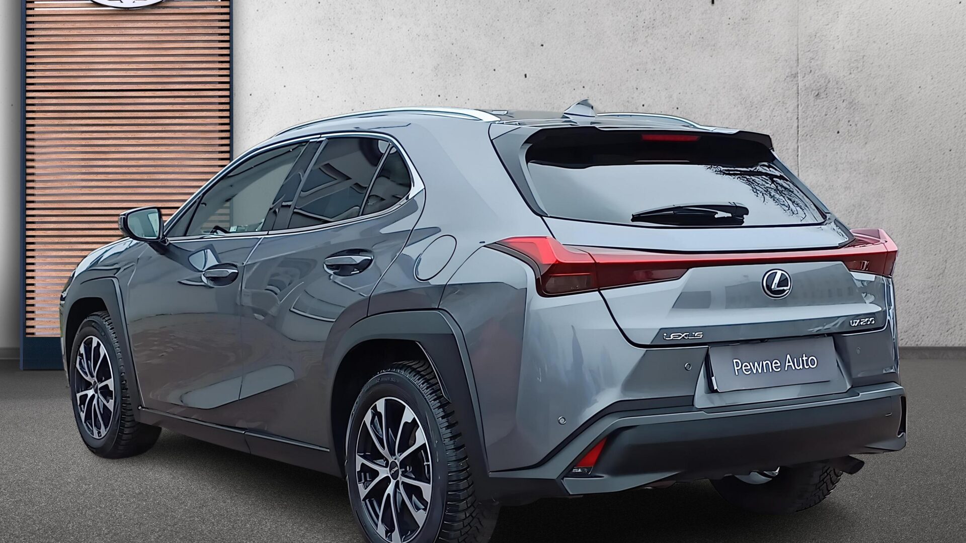 Lexus UX - zdjęcie 3