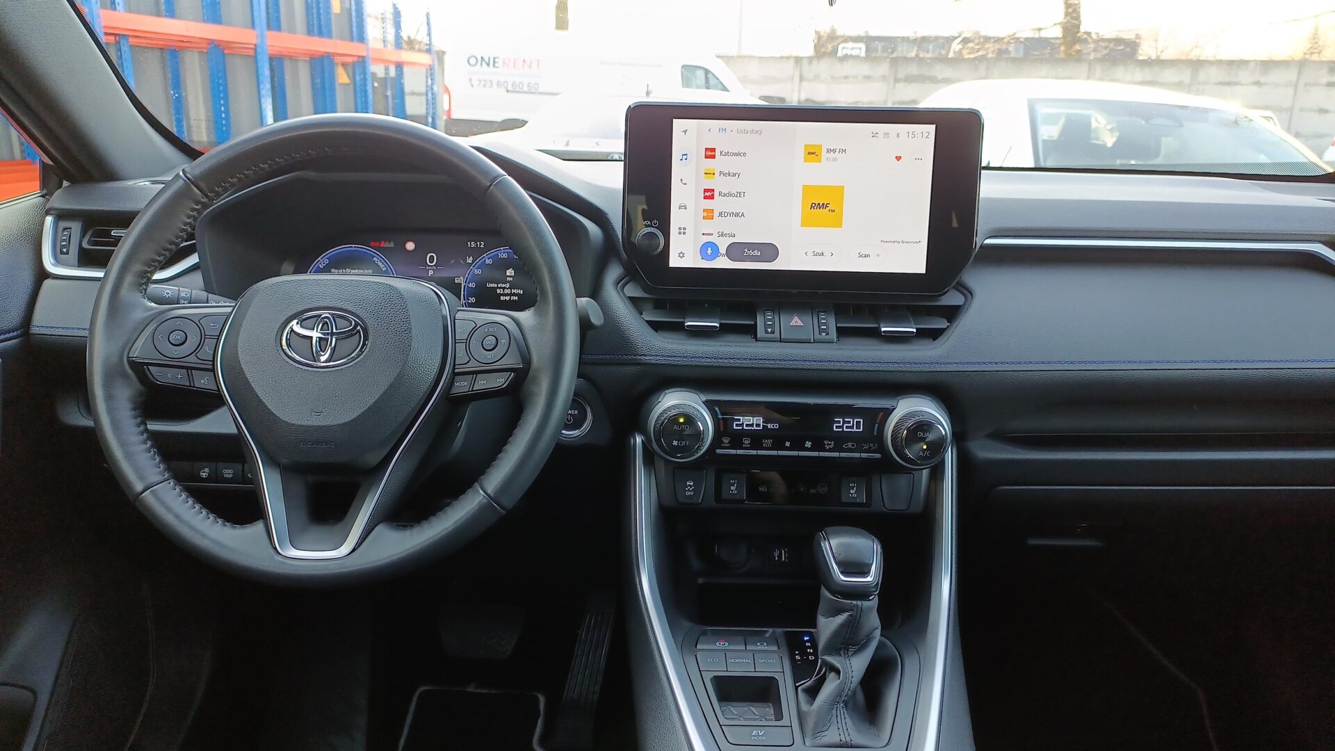 Toyota RAV4 - zdjęcie 13