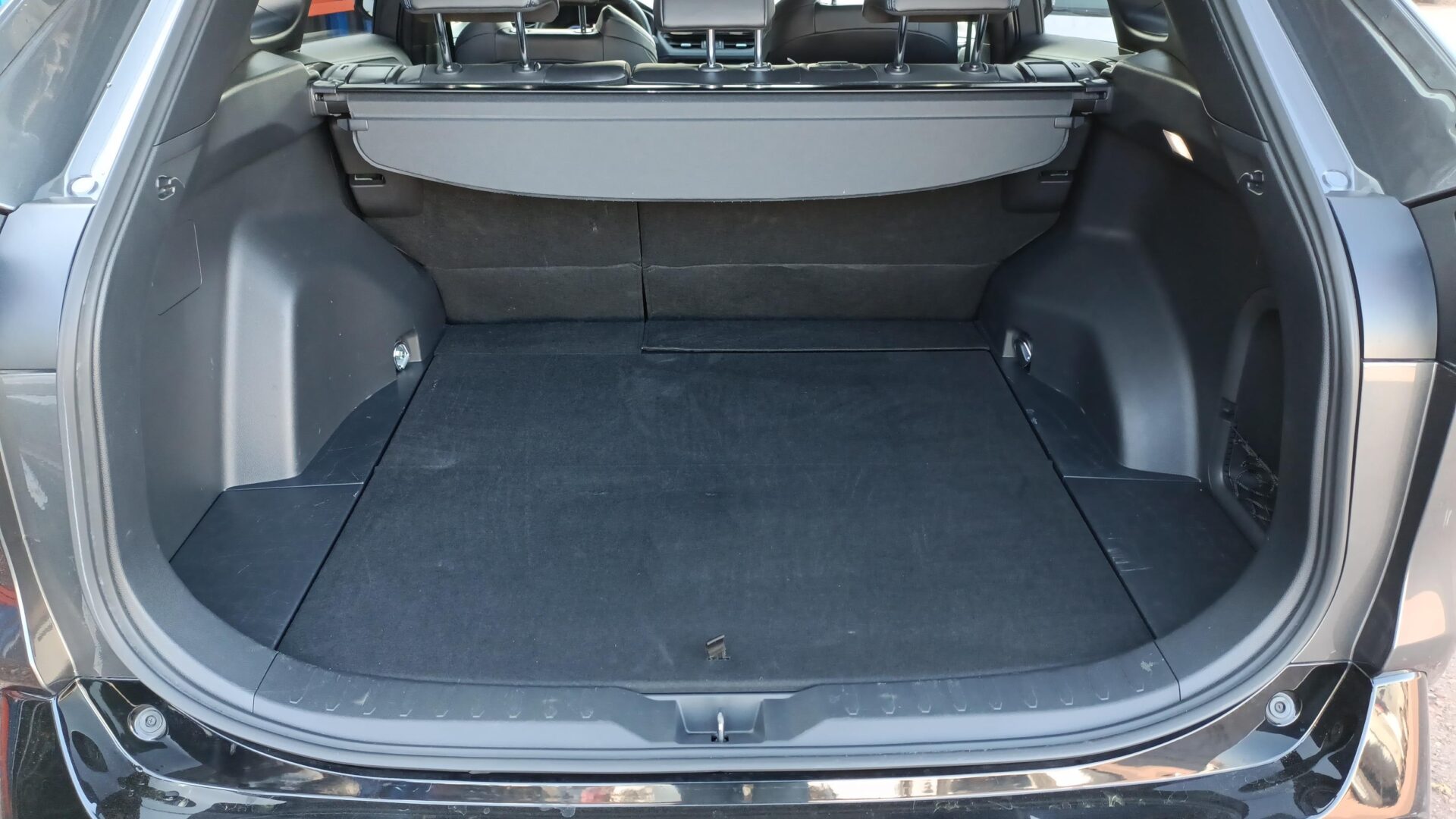 Toyota RAV4 - zdjęcie 18