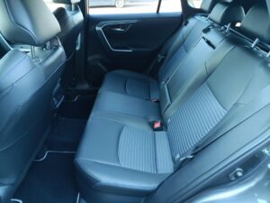 Toyota RAV4 - miniatura 10