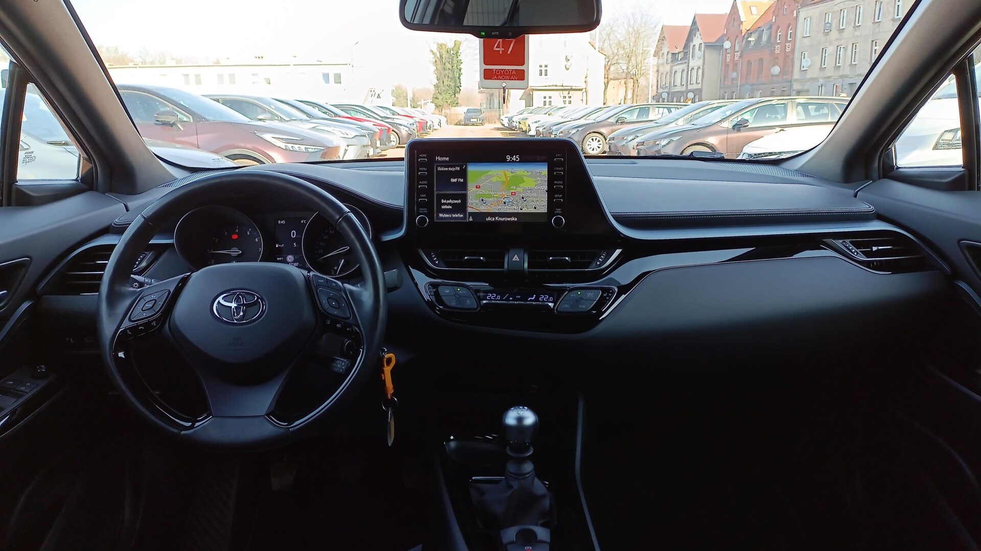 Toyota C-HR - zdjęcie 9