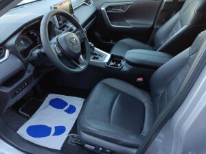 Toyota RAV4 - miniatura 9