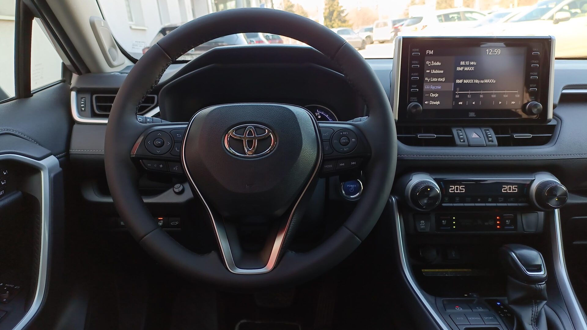 Toyota RAV4 - zdjęcie 15