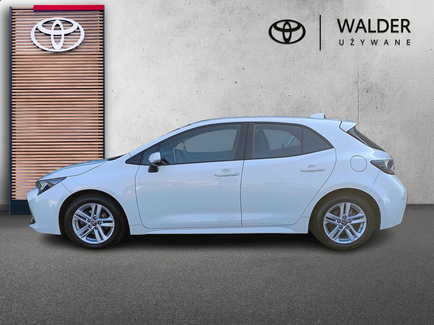 Toyota Corolla - zdjęcie 2