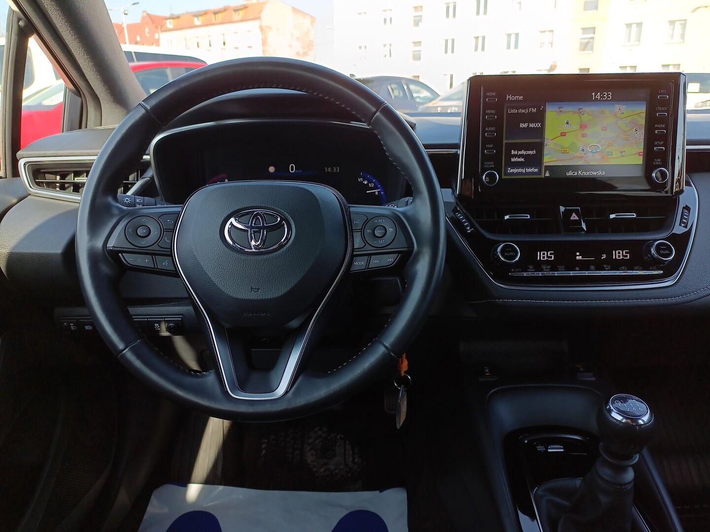 Toyota Corolla - zdjęcie 14