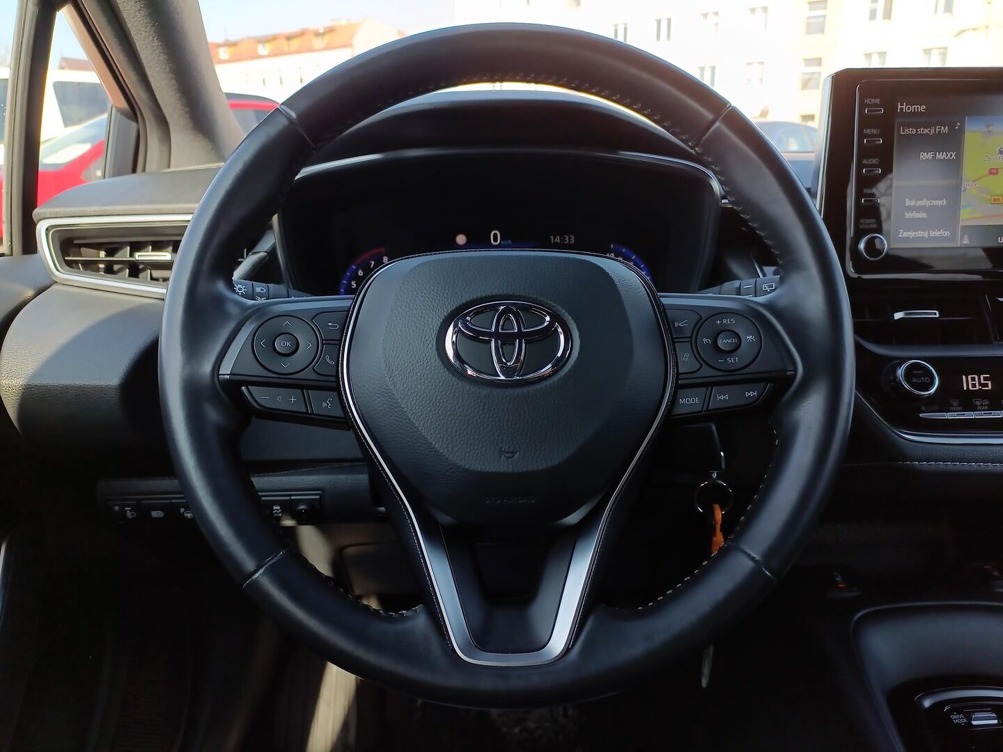 Toyota Corolla - zdjęcie 15