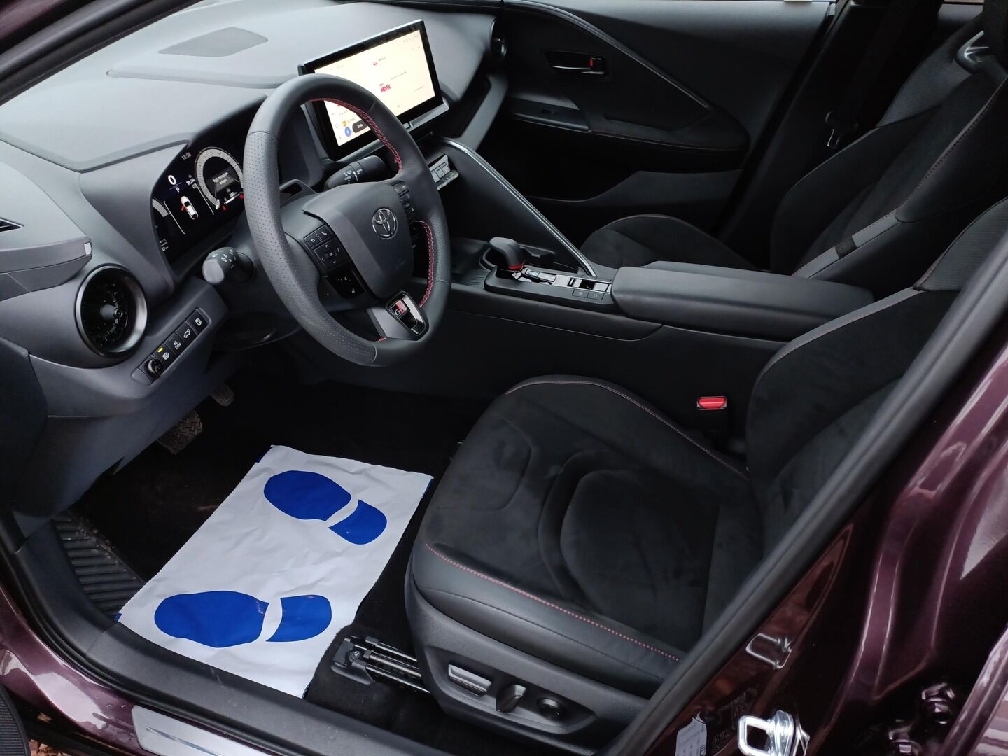 Toyota C-HR - zdjęcie 9