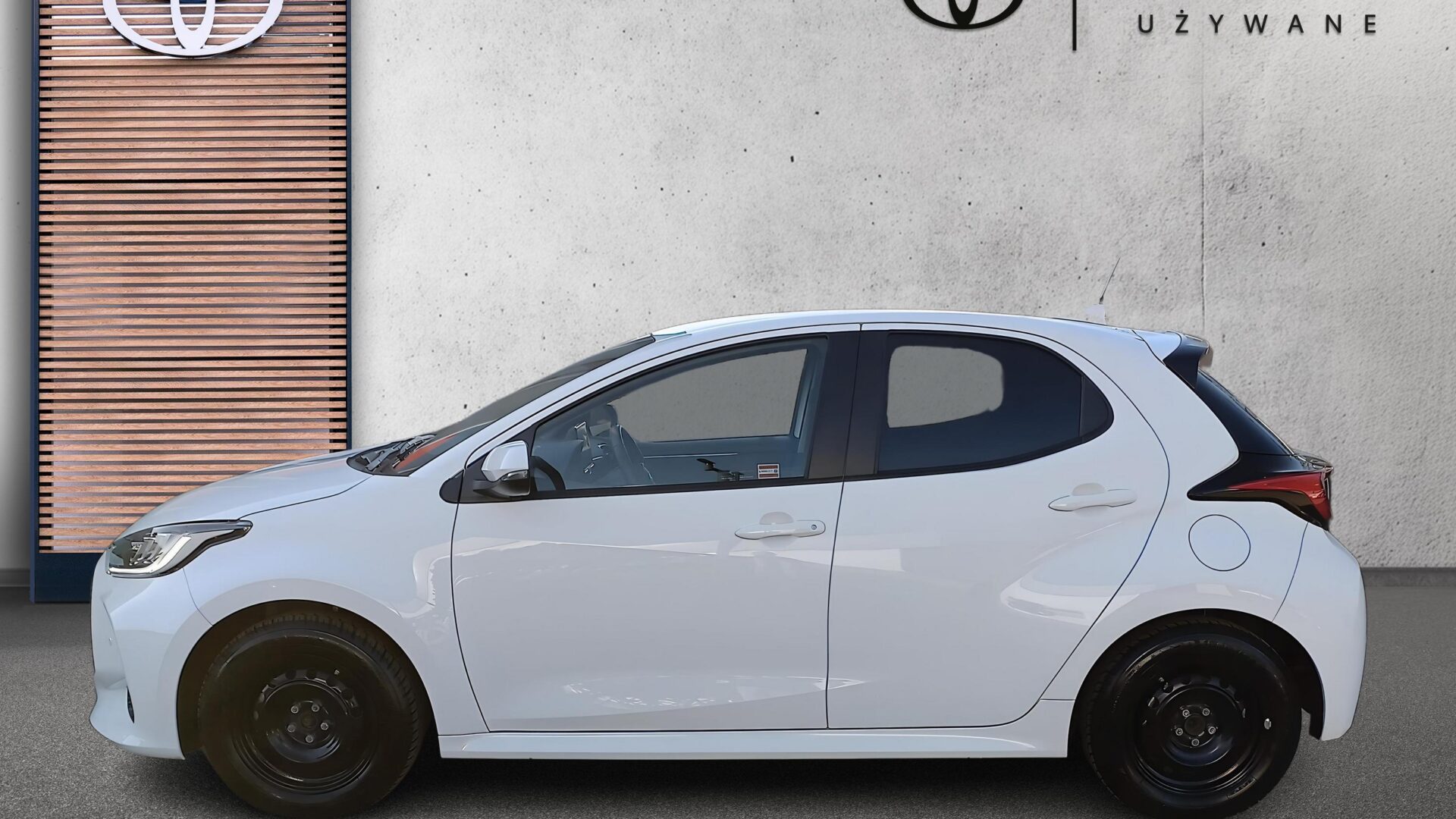 Toyota Yaris - zdjęcie 2