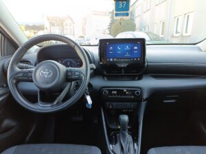 Toyota Yaris - miniatura 11