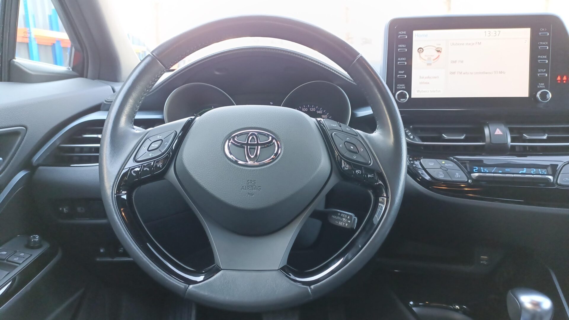 Toyota C-HR - zdjęcie 14