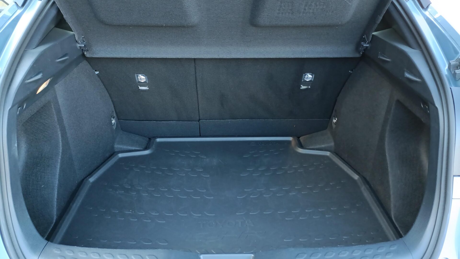 Toyota C-HR - zdjęcie 18