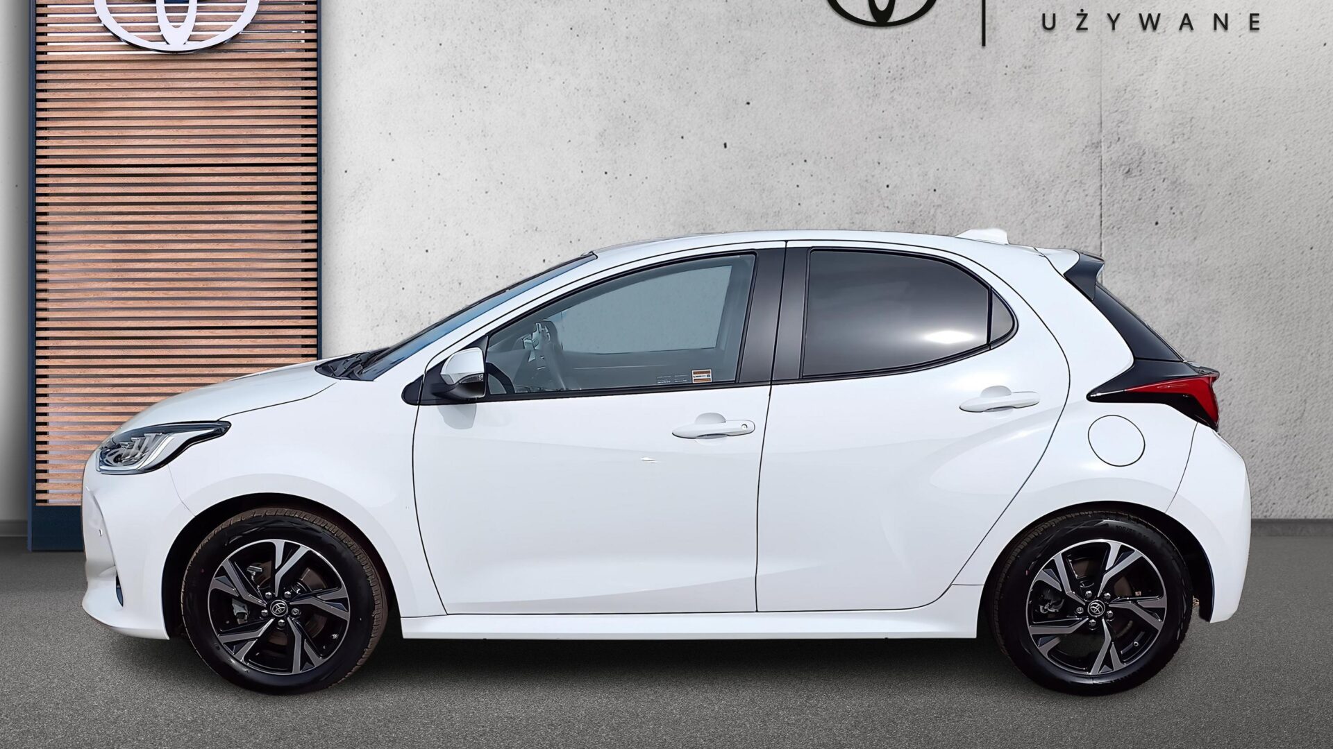 Toyota Yaris - zdjęcie 5