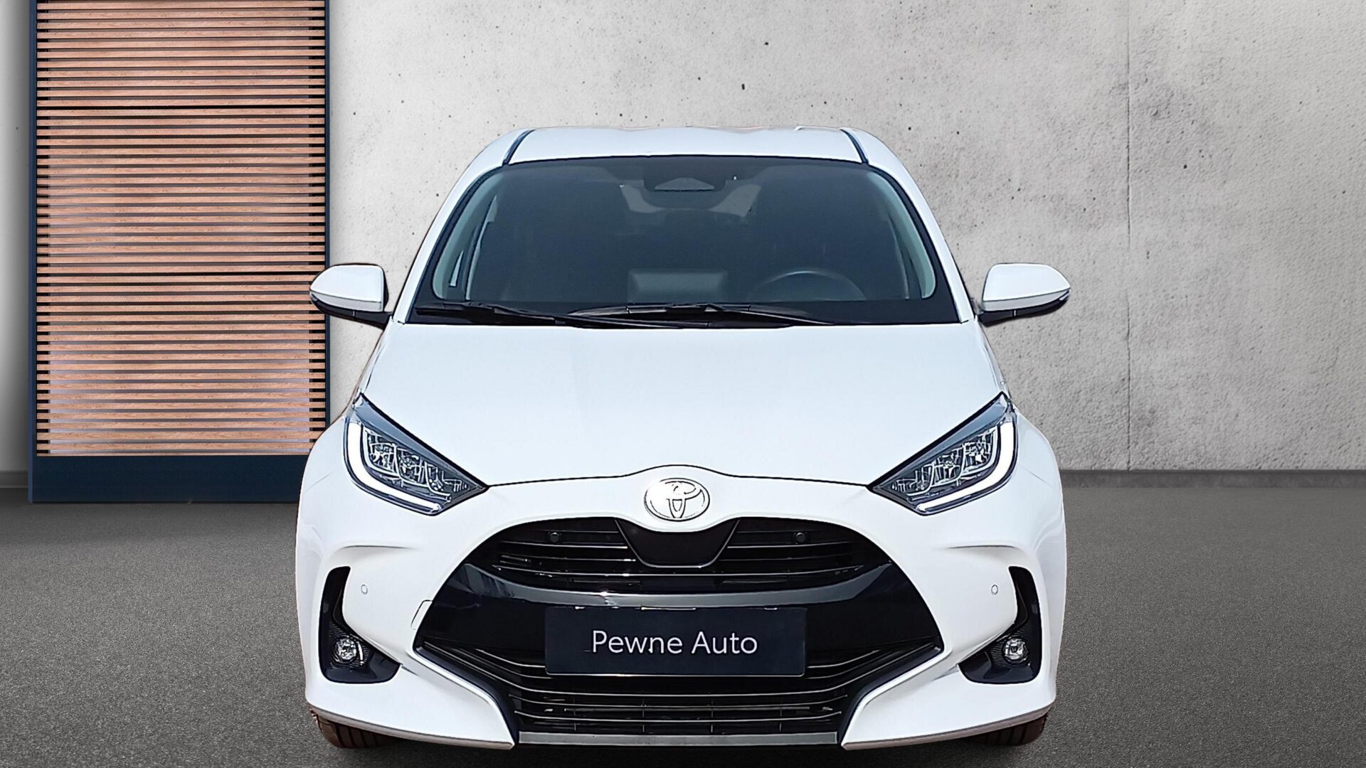 Toyota Yaris - zdjęcie 2